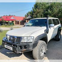 Nissan Patrol 4.2 MT, 2012, 251 000 км, с пробегом, цена 2 950 000 руб.