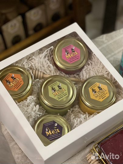 Мед собран в горах Тянь-Шаня