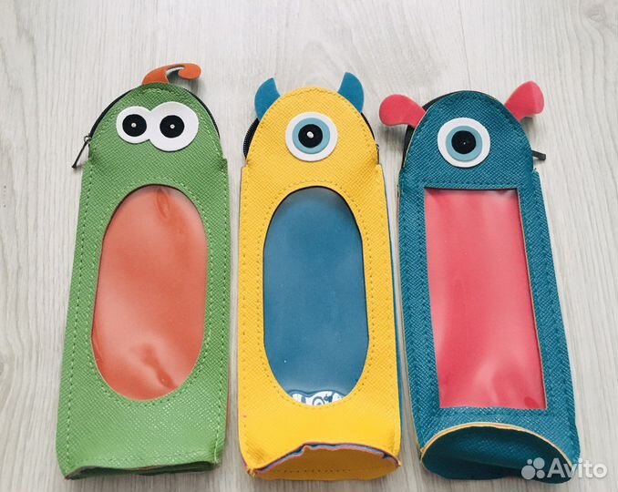 Точилка для карандашей, блокноты и школьный пенал