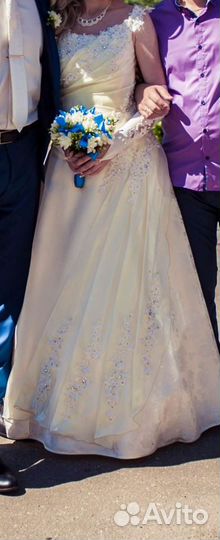 Свадебное платье