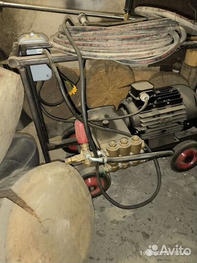 Аппарат высокого давления. Для окаривания бревна