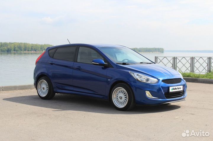 Hyundai Solaris 1.6 AT, 2011, 202 000 км