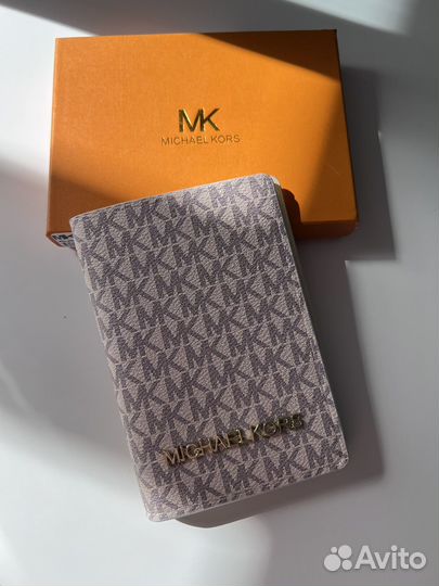 Обложка на паспорт michael kors