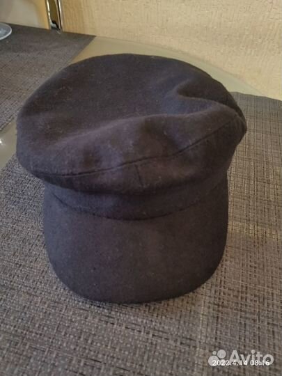 Кепка женская mango