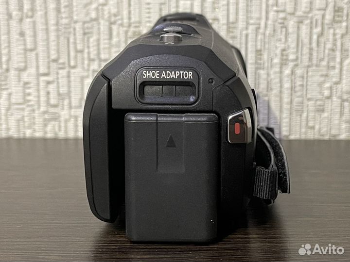 Видеокамера Panasonic HC-V760