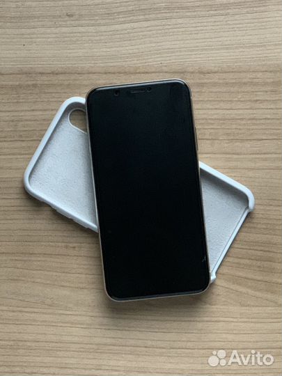 iPhone X, 64 ГБ