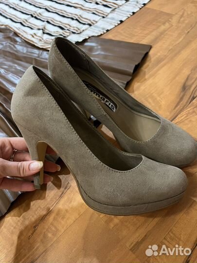 Женские вещи