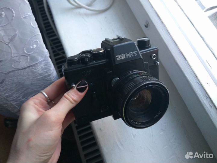 «Зенит-19» советский однообъективный зеркальный