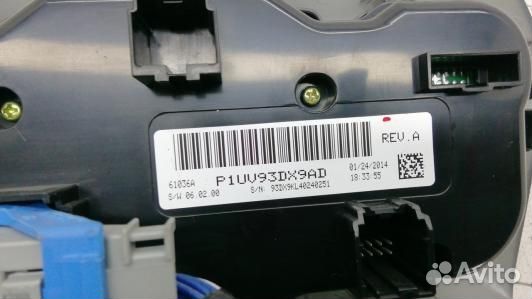 Блок управления печки и климат-контроля jeep chero