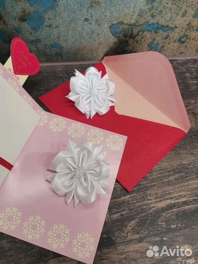 Цветочки из атласной ленты