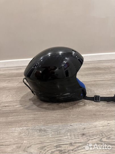 Шлем горнолыжный