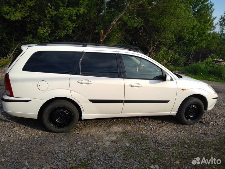 Ford Focus 1.6 МТ, 2004, 287 383 км