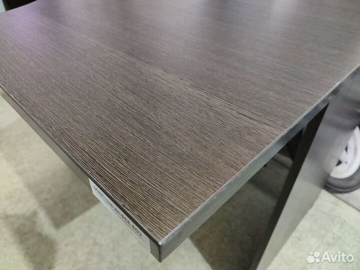Стол эргономичный б/у 139х90х74 правый (22мм)