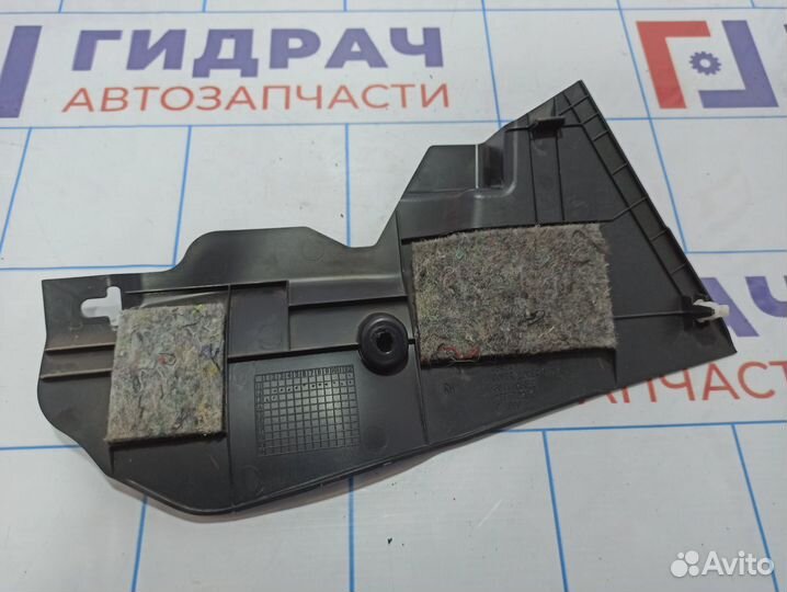 Накладка центральной консоли правая Mitsubishi Out