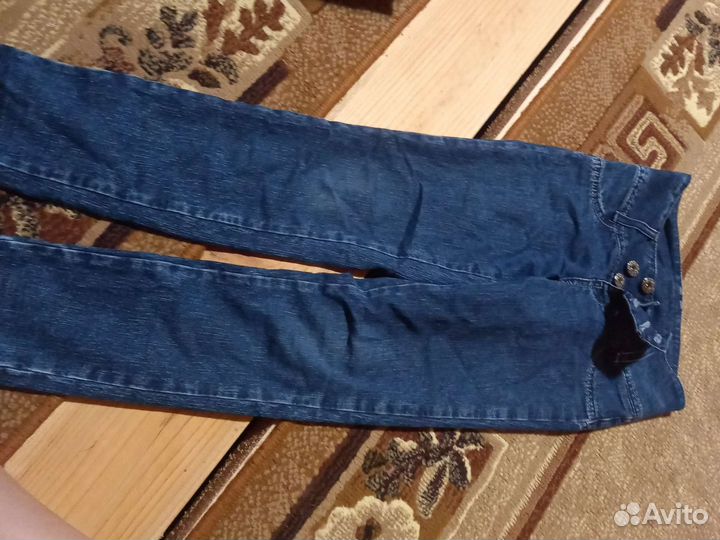Джинсы для девочки