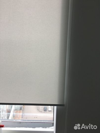 Жалюзи и рулонные шторы на окна