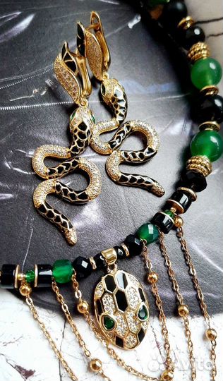 Колье и серьги 