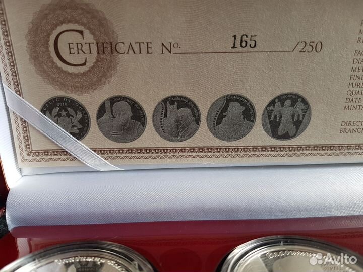 Подарочный набор серебряных монет.Тираж 250шт