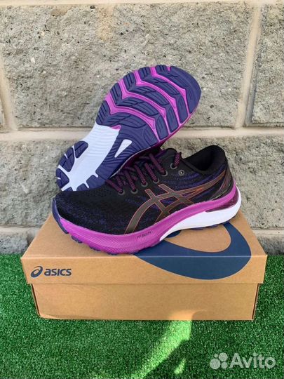 Кроссовки asics