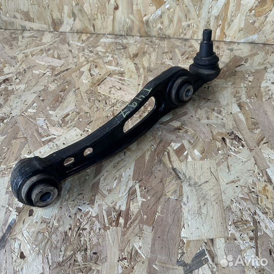 Range Rover 4 Рычаг поперечный передней левый