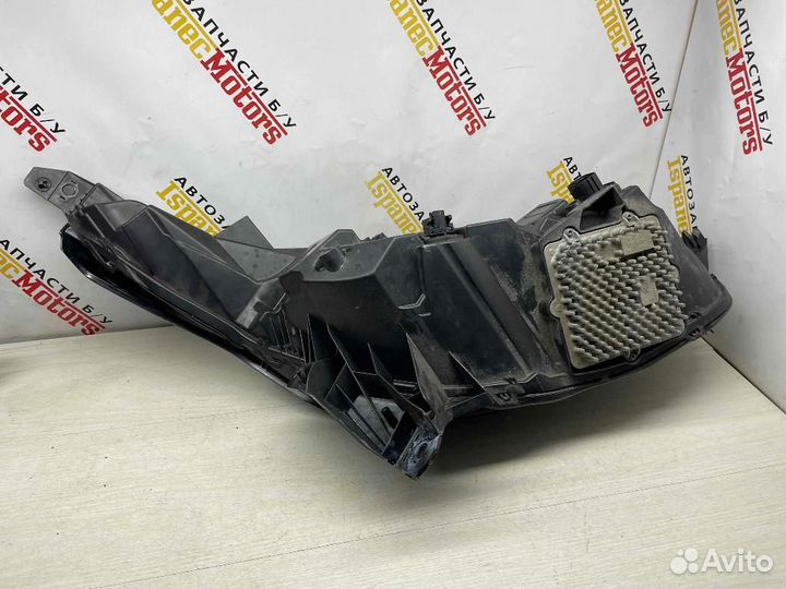 Фара левая Land Rover Range Rover Velar