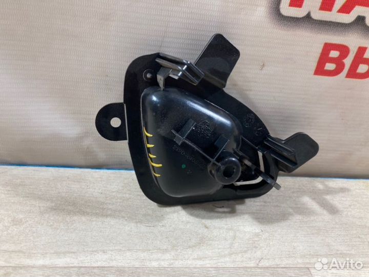 Ручка двери внутренняя передняя правая Datsun