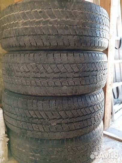 DoubleStar DW02 265/65 R17 112S