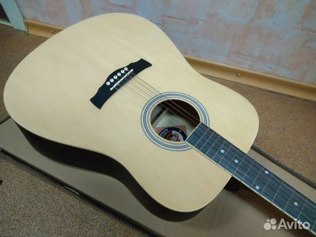 Гитара дредноут