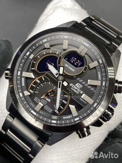 Часы Casio Edifice ECB-30DC-1A