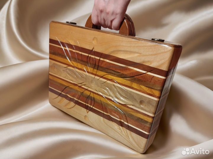 Сумка кейс из дерева ручная работа