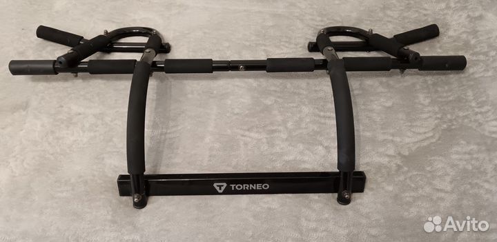 Турник накладной torneo