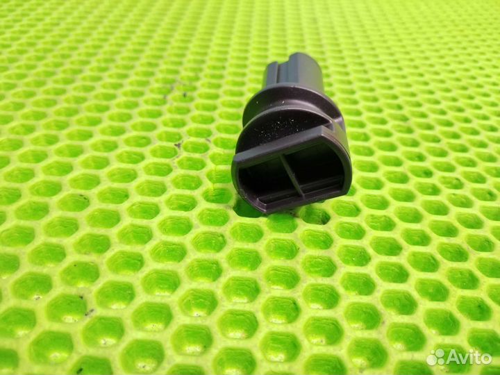 Втулка крепления капюшона 3х колёсный велосипед