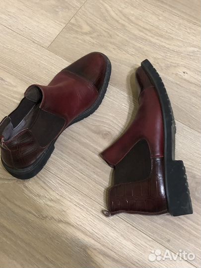 Ботинки женские