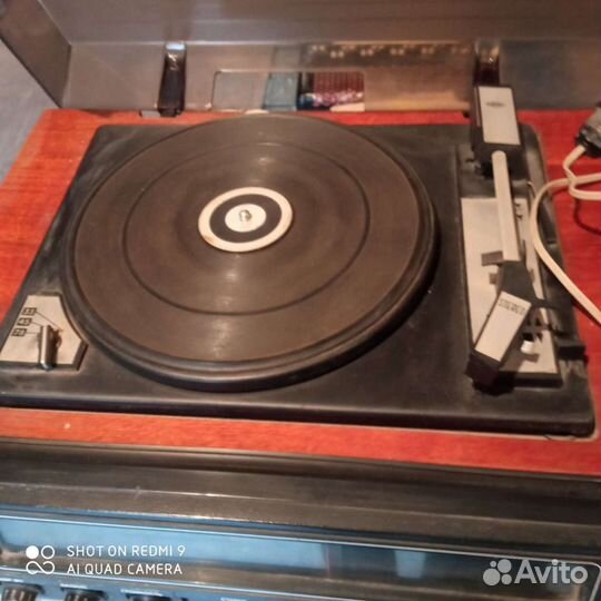 Проигрыватель Вега 323S