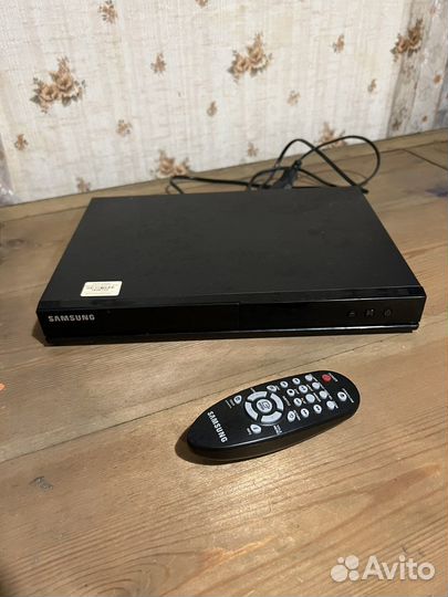 DVD плеер Samsung