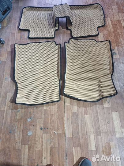 Автомобильные коврики ева