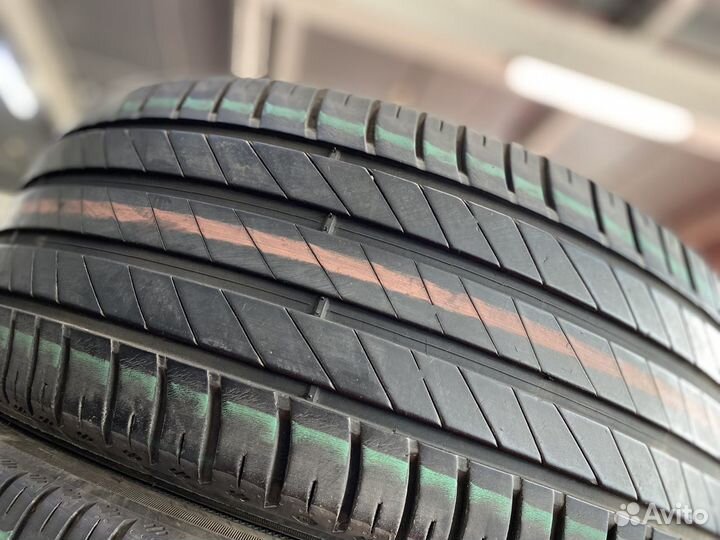 Kleber Dynaxer HP4 215/55 R17