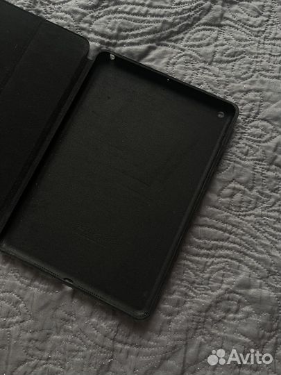 Чехол на iPad 10 2