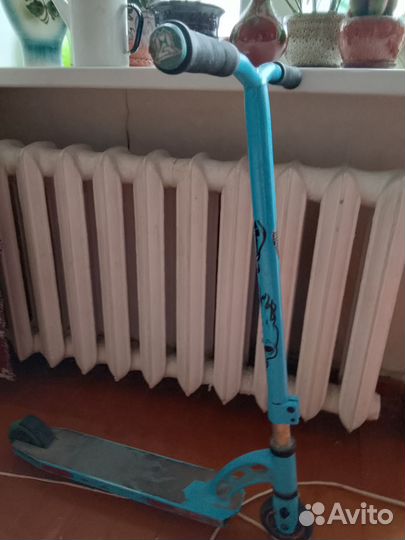 Трюковой самокат