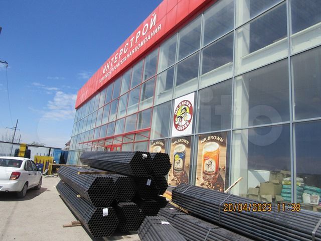 Нежилые помещения различной площади + зу