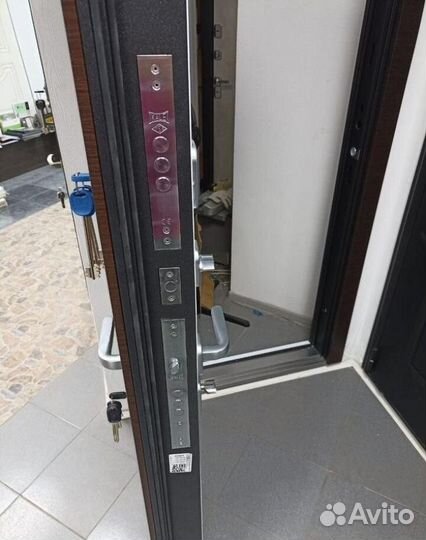 Входная дверь с бесплатной доставкой