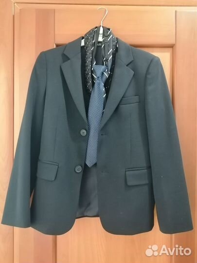 Пиджак для мальчика 140
