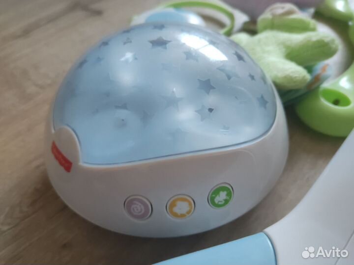 Мобиль на кроватку fisher price