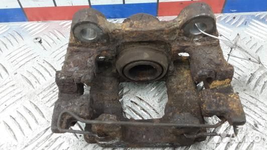 Суппорт тормозной задний левый mercedes benz C-cla