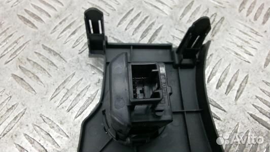 Кнопка запуска двигателя toyota highlander XU50 (5