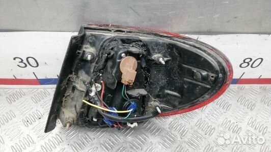 Фонарь задний левый nissan almera N16 (KDN32MU01)