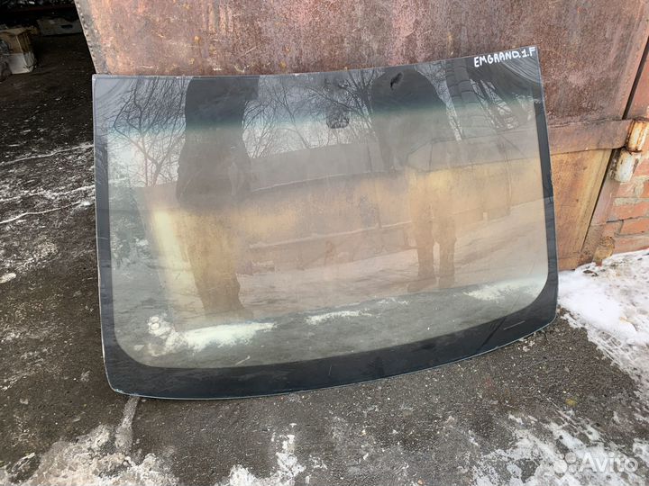 Стекло лобовое Geely emgrand EC7