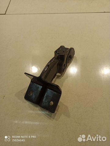 Крепеж заднего сиденья (Kia K5 III)