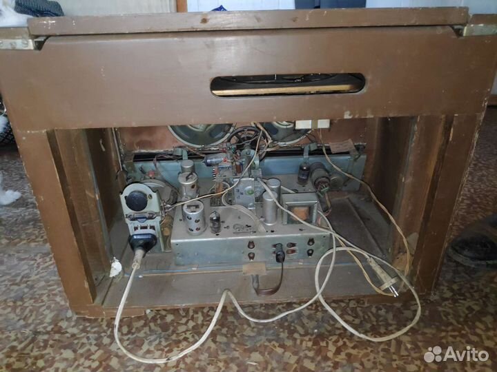 Радиола восток 57