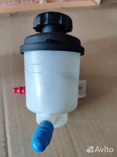 Бачок гидроусилителя тагаз Вега с 100